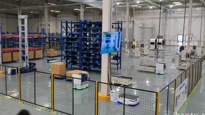 货物运输自动化机器人4k实拍