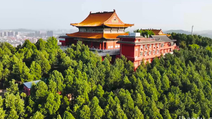 城市地标徐州泰山寺寺庙4K航拍