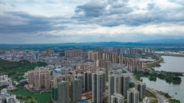 大气城市暴雨后延时实拍4K