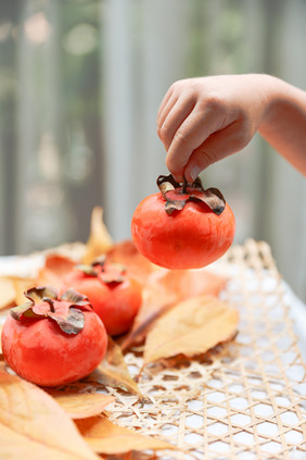 秋天水果柿子美味水果
