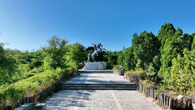 延安地标万花山景区4K航拍