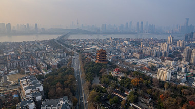 武汉地标黄鹤楼城市古建筑交通