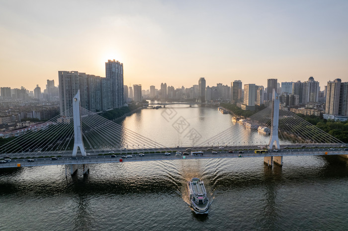 广州海印桥珠江交通航拍图片