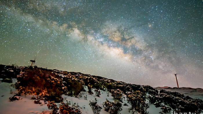 实拍高原星空银河延时摄影雪景