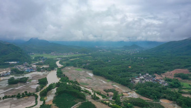 自然农田山谷航拍延时