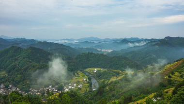 皖南峡谷山村云海风景8K延时