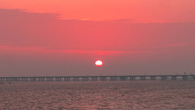 湖面日出太阳升起4K延时摄影