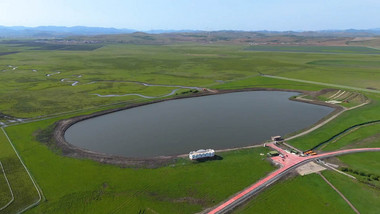 坝上草原湖泊河流航拍