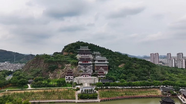 大气中国风依山寺庙苏州白鹤寺实拍