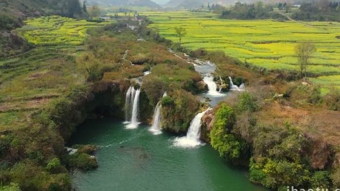 瀑布溪流油菜花春天风景航拍