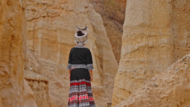 人与自然人文风情民族文旅土林素材4K实拍