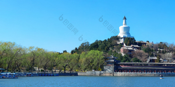 在北京的北海公园全景 什刹海