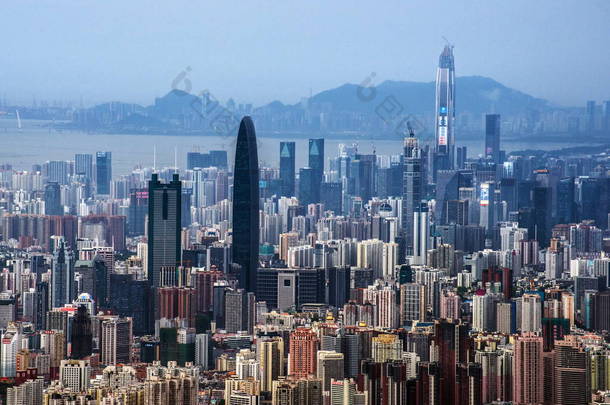 2015年8月15日, 中国南方广东省深圳市正在建设中的平安国际金融中心 (Ifc) 大厦, 最高, 以及其他摩天大楼和高层建筑