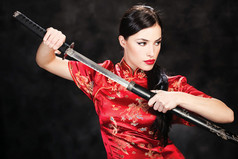 女人和武士刀的剑