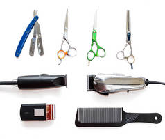 理发师店设备工具在白色背景上。专业美发工具。孤立的梳子、 剪刀、 快船队和头发剪.