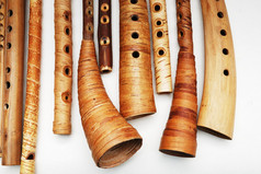 古代民间木管乐器在一张白纸