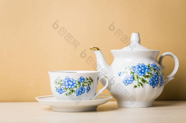 杯茶，在复古风格的茶壶