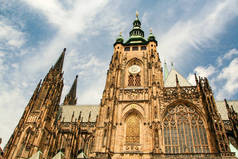 捷克布拉格城堡建筑群的圣维图斯、文塞斯劳斯和阿德尔伯特大都会大教堂.