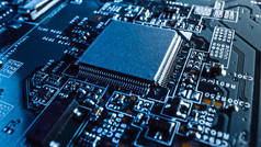 微晶片、带有印刷电路板的CPU处理器、带有组件的计算机主板：电子设备内部、超级计算机部件.