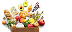 适当的营养。健康饮食。健康食品纸袋。健康食品背景。超级市场食品概念。在超级市场购物。送货上门食品交付。超级市场。食品采购