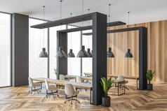 开放的工作空间内部，有一排白色的椅子和木制的桌子在地板上，侧视图，植物和窗户与摩天大楼。现代典雅的商务写字楼，3D渲染无人