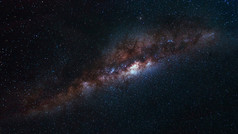 长时间曝光捕获的宇宙太空银河系有多的恒星，到了晚上，天文摄影