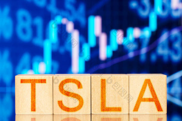 tsla 。木块,背面有题词tsla在海图上