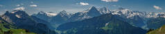 从瑞士Jungfrau山附近的Schynige Platte俯瞰瑞士阿尔卑斯山全景