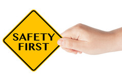 安全第一的交通标志用一只手