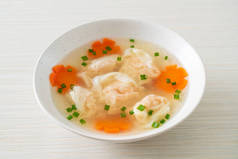白碗虾饺汤-亚洲风味