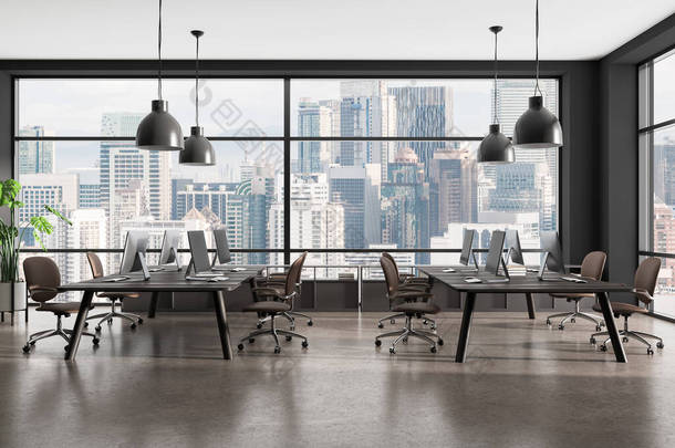 内饰时尚的开放式办公室，有灰色墙壁，混凝土地板，一排电脑桌和棕色椅子。城市背景。3d渲染