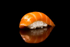 寿司，日本食品