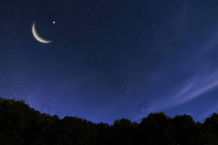 夜晚的天空景观和月亮星星斋月庆典图片-包图网企业站