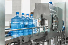 水厂生产用塑料瓶或加仑装瓶输送机生产线