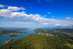 Woerthersee，在奥地利南部克恩顿州的高山湖泊.