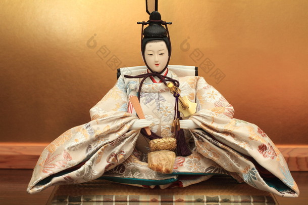 希娜娃娃 （日本传统娃娃） 庆祝女孩的成长