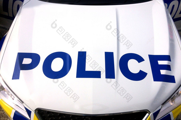警察车车辆发动机罩罩