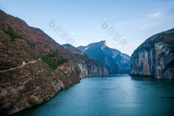 长江三峡瞿塘峡峡谷