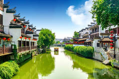 南京孔子寺风景区和秦淮河.人们来了位于中国江苏省南京市.