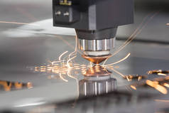 高精度数控激光焊接金属薄板、 高速切割、 激光焊接、 激光切割技术，激光焊接机