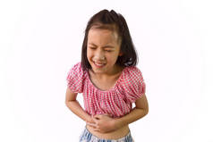亚洲小女孩是痛苦的胃痛隔离在白色背景, 孩子有食物中毒, 疾病和保健概念