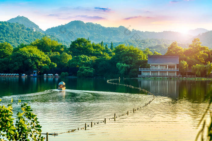 杭州西湖秀丽的风景