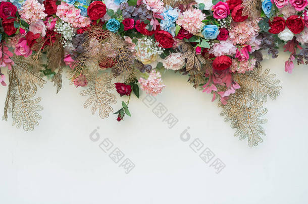 婚纱背景，婚纱装饰，玫瑰墙，<strong>色彩艳丽</strong>的背景，新鲜玫瑰，花束