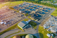 从城市水管理看城市生活饮用水处理厂的空中顶视图