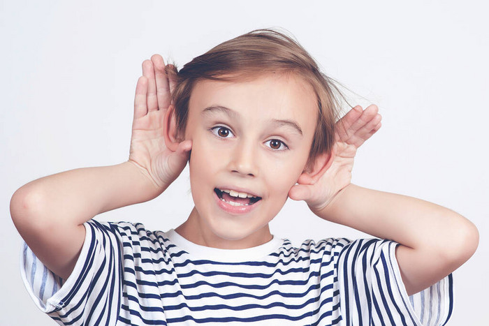 孩子们听到图片-包图网企业站