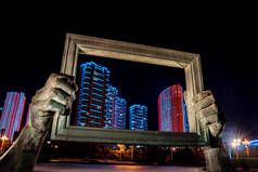 山东省威海公园图片在雕塑景观夜景中的应用