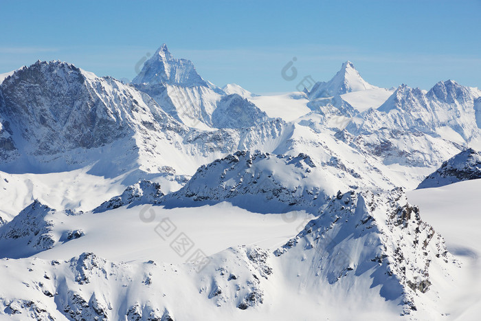 高山高山