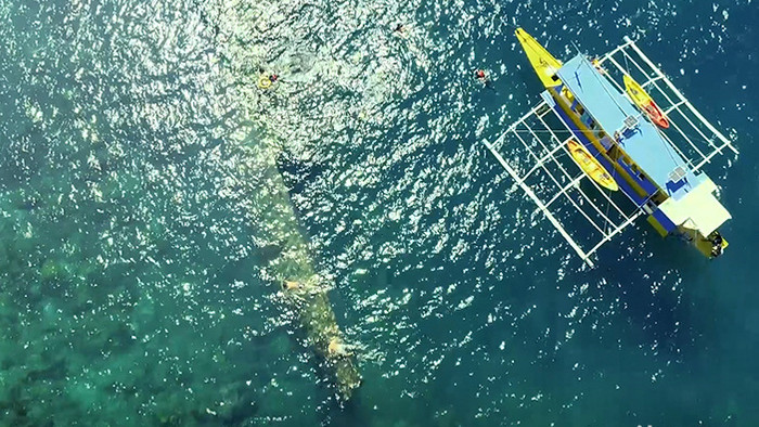 超美的南海浮潜风光航拍视频