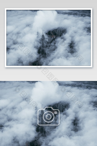 吉隆坡双子塔云雾蓝色大气城市建筑摄影图片
