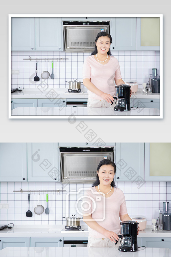 厨房里微笑的家庭主妇形象图片图片